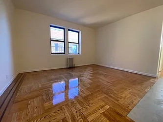 Rented by Silverstein Collection LLC 