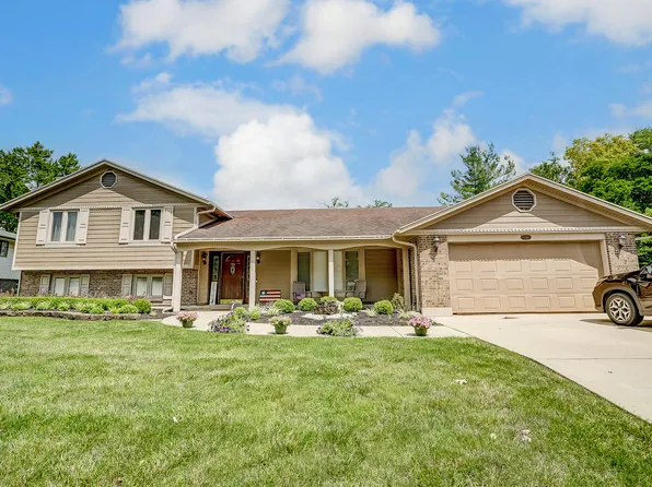 1326 Claycrest Rd, Vandalia, OH 45377