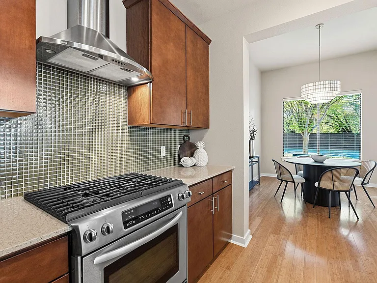 2911 Corbin Ln — Photo 9