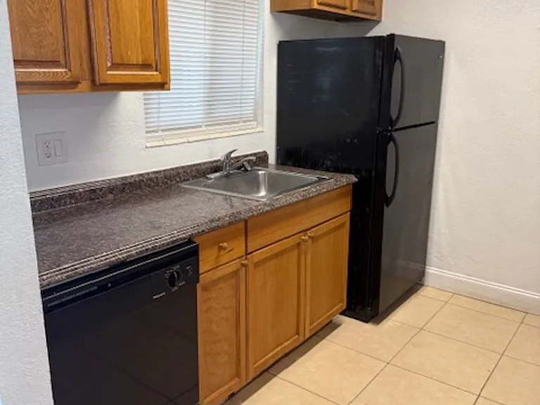 900 S Peninsula Dr #113 — Photo 18