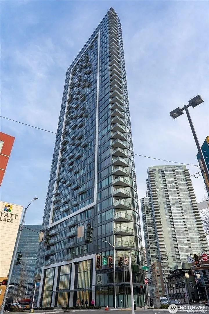 1Bd/1Ba Seattle Condo — Photo 1