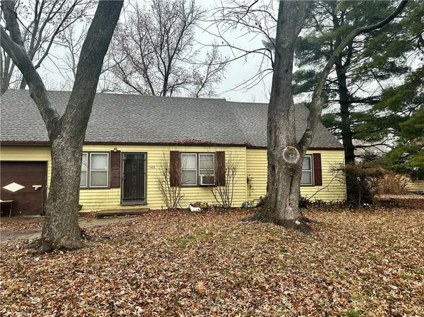 1408 W 25th St, Independence, MO 64052