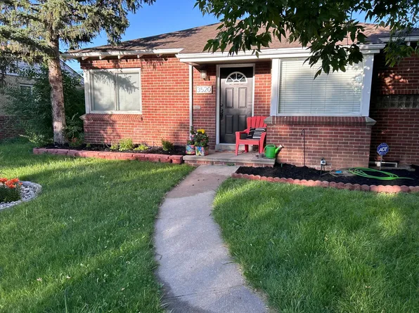 3520 Magnolia St, Denver, CO 80207