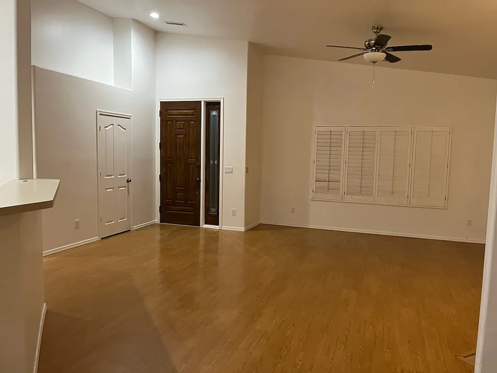 3 bed, 1750 sqft, $2,300 — Photo 4