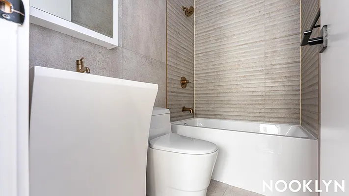 Rented by Nooklyn NYC LLC | media 23