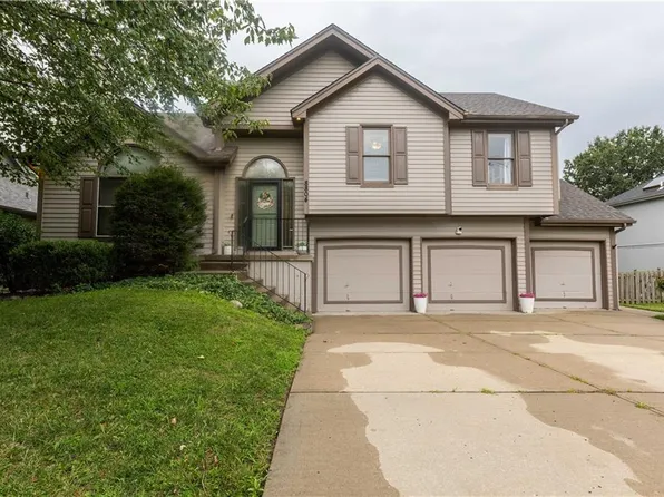8804 N Anita Ave, Kansas City, MO 64154
