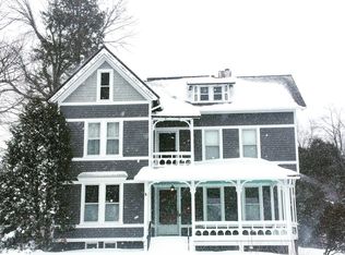 31 Prospect Pl, Bristol, CT 06010