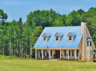 143 Duke Dr, Fitzgerald, GA 31750