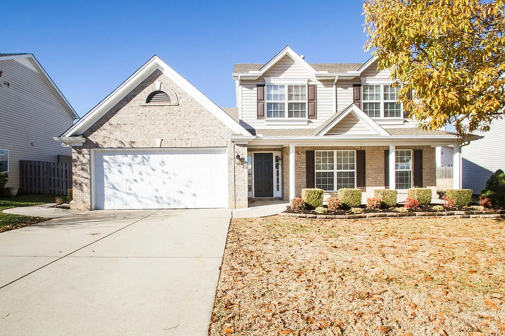 3 bed, 2.5 bath, 2096 sqft, $2,605 — Photo 1