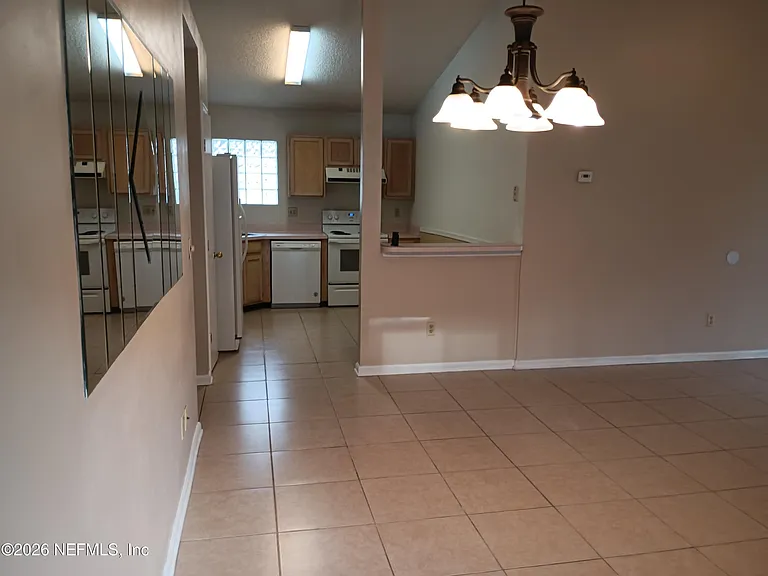 3372 Mandarin Glen Cir S — Photo 5