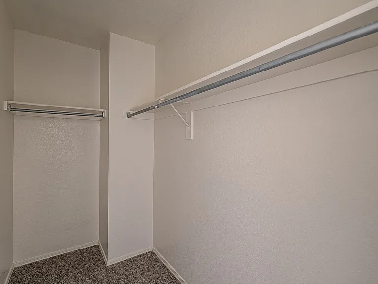 2420 E Gleneagle Dr — Photo 22