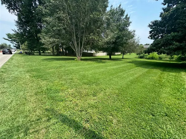 3416 Smallhouse Rd, Bowling Green, KY 42104