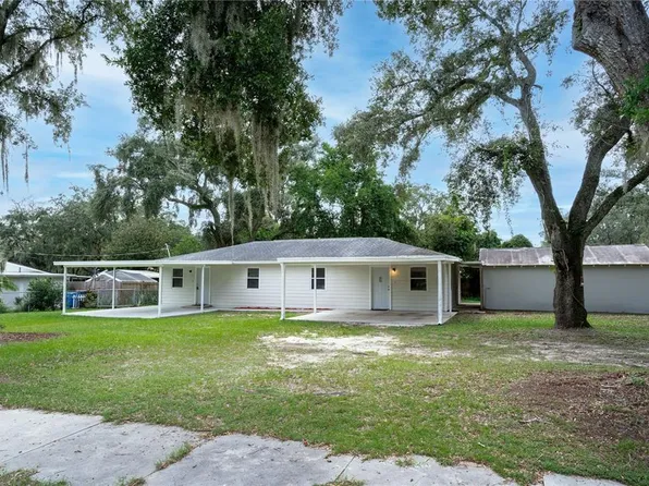 3916 Broad St, Seffner, FL 33584