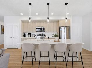 33 S Carringham Gate NW #3304, Calgary, AB T3P2H6