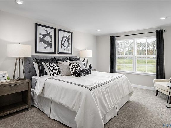 3rd image of 10600 Pink Lily Ln