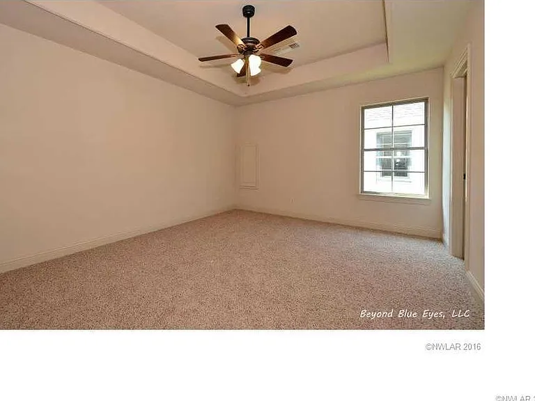 503 Oak Ridge Dr — Photo 10