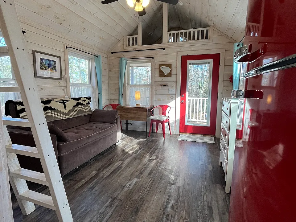 7 Eastlan Pl #2