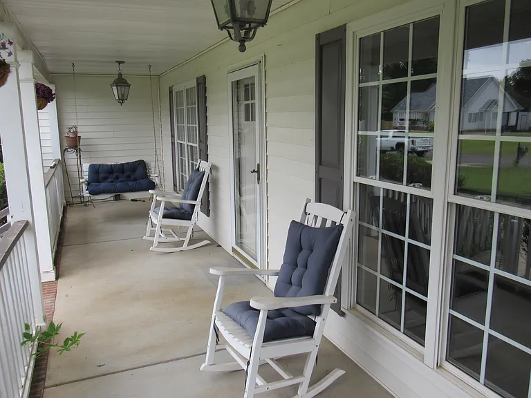 1511 Crowders Woods Dr — Photo 29