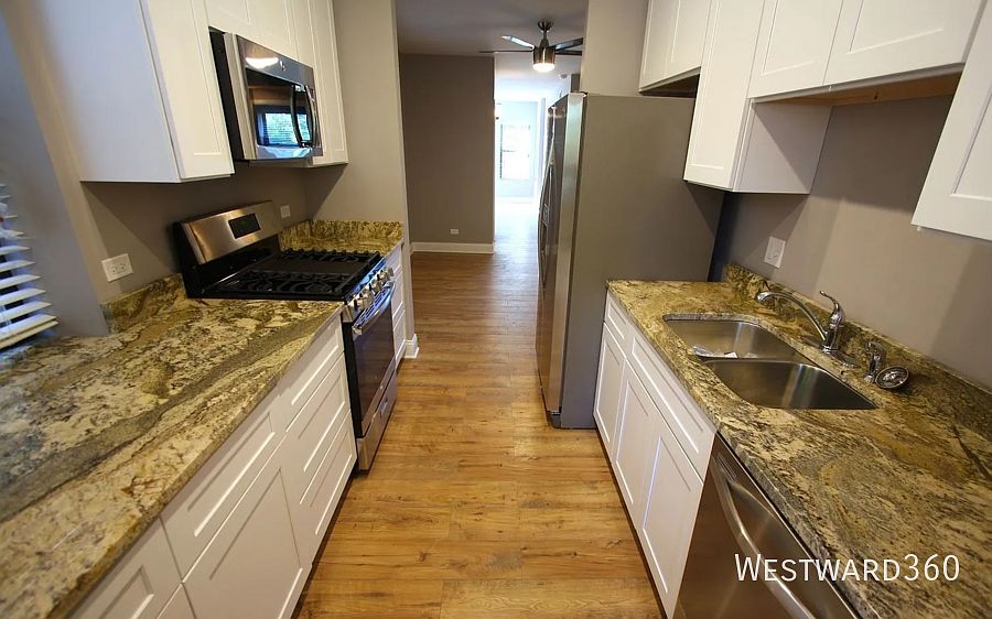 1st image of 1120 W Addison St APT 3