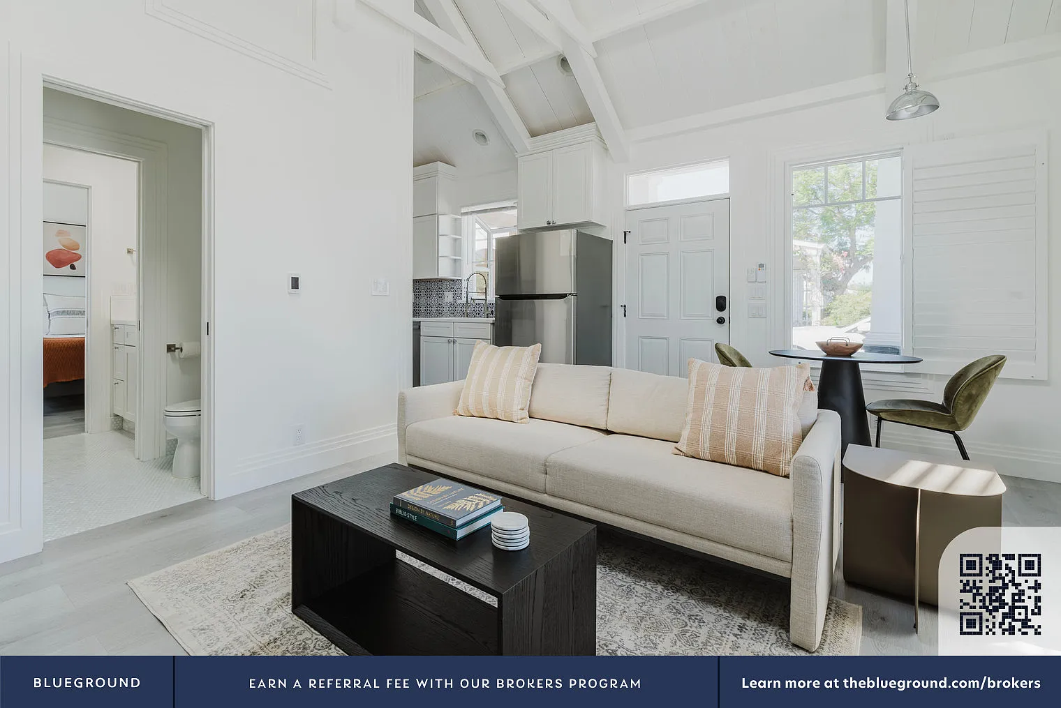 1 bed, 1.0 bath, 576 sqft, $2,830 — Photo 3