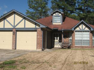 22502 Red Pine Dr, Tomball, TX 77375