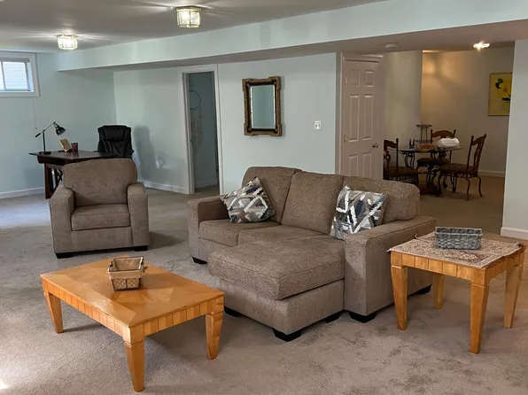 7808 Thornfield Ct, Fairfax Station, VA 22039