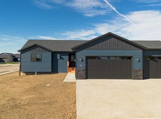 627 Bull Run Dr, Box Elder, SD 57719