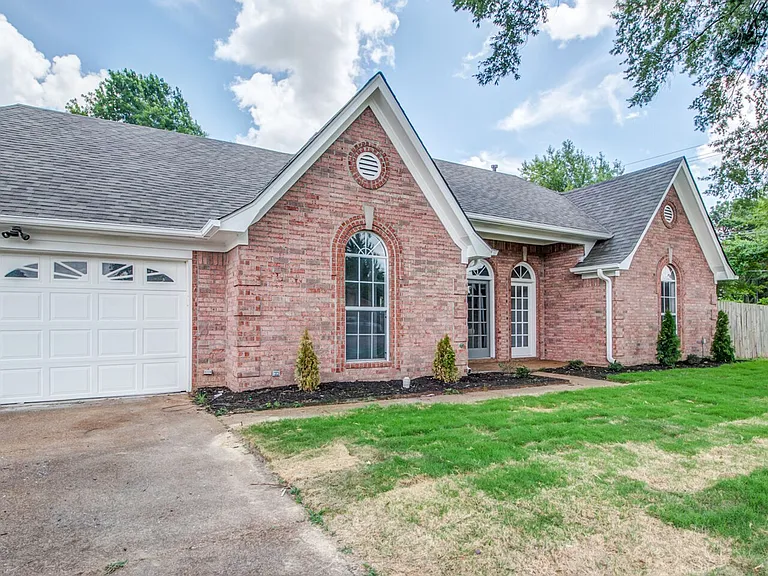 5624 Annandale Dr — Photo 56
