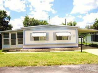 4703 Goldfinch Dr, Zephyrhills, FL 33541