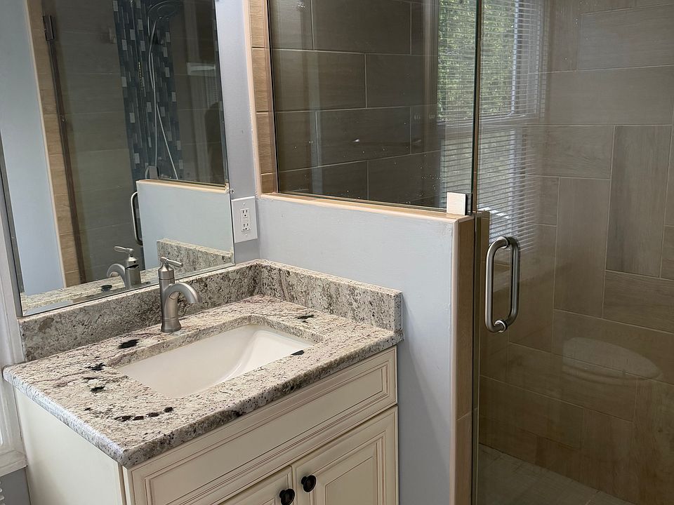 290 Shamrock Hl, photo 14