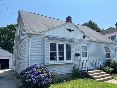 225 Andrews Ave, West Warwick, RI, 02893