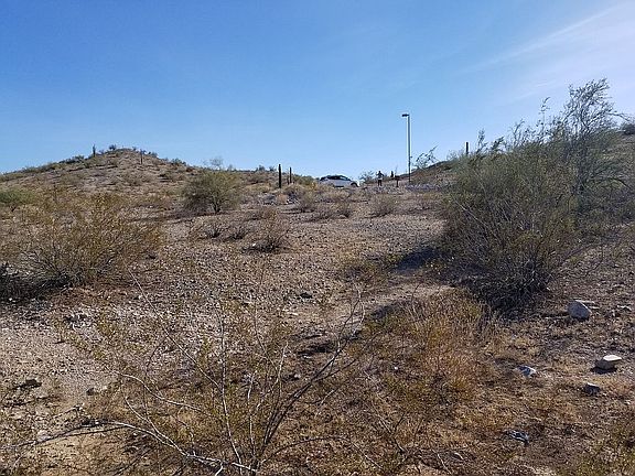 3rd image of 17926 W Estes Way