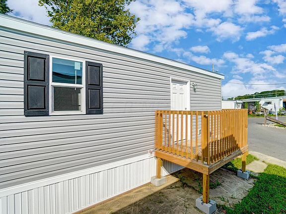 5th image of 707 W Main St Lot 9