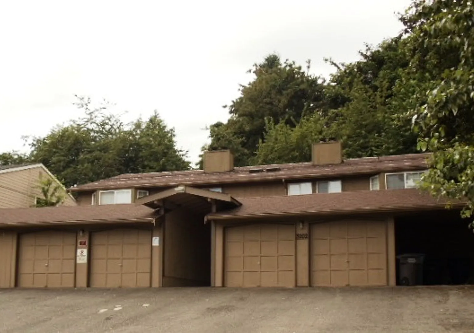 3202 Morrison Rd W — Photo 1