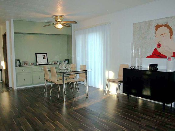 Dining Area w/new flooring