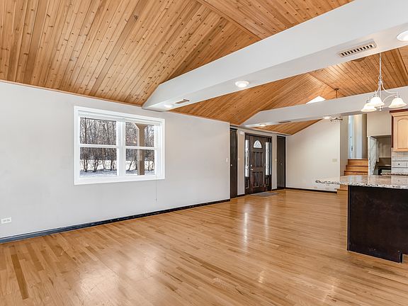 5th image of 25216 River Rd