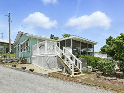 28136 Lone Pine Road, Eagle Rock, MO, 65641