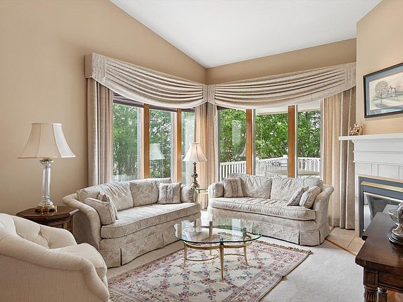 5th image of 5402 N New York Ln