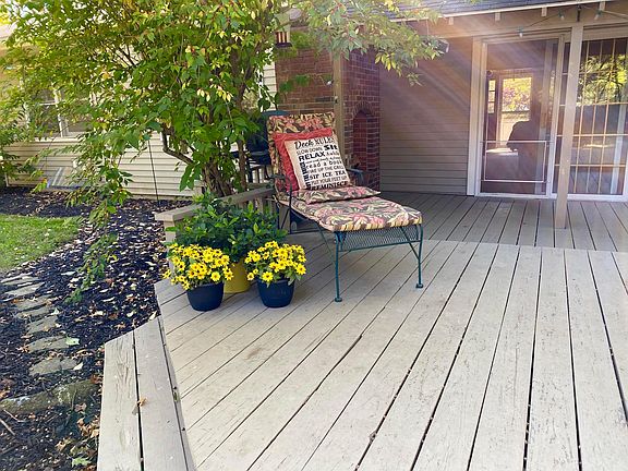 5th image of 656 Parkway Dr