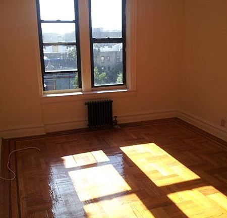 135 Clarkson Ave (F4) C