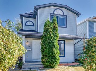61 W San Diego Way NE, Calgary, AB T1Y7A5