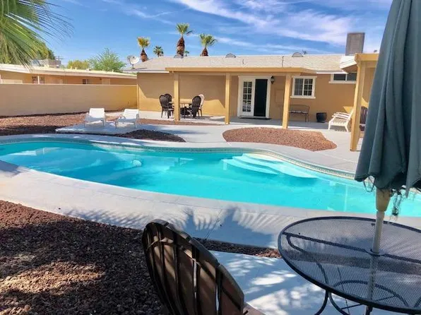 73427 Santa Rosa Way, Palm Desert, CA 92260