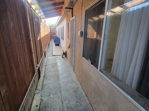 3rd image of 1605 Alpha St