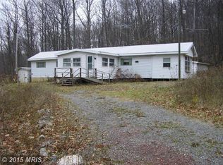 318 Hickory Trl, Crystal Spring, PA 15536