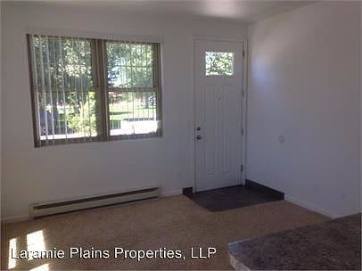 1st image of 919 E Gibbon St APT 102
