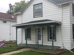 229 S Main St, Reeseville, WI 53579