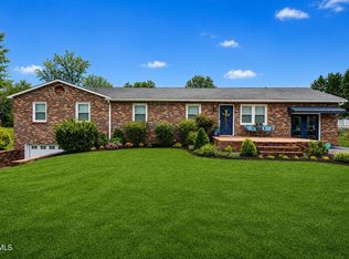 500 Sunnyvale Dr, Johnson City, TN 37601