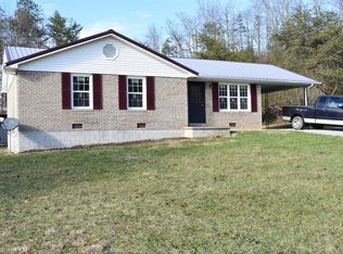 270 Roy Cox Rd, Manchester, KY 40962