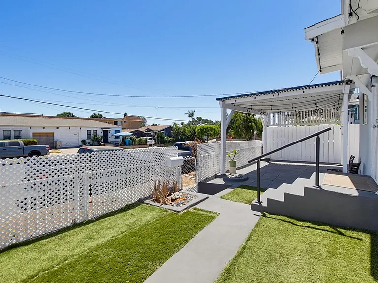 4222 Myrtle Ave — Photo 4