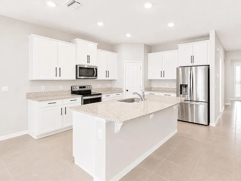 8469 Hardy Bay Loop — Photo 7